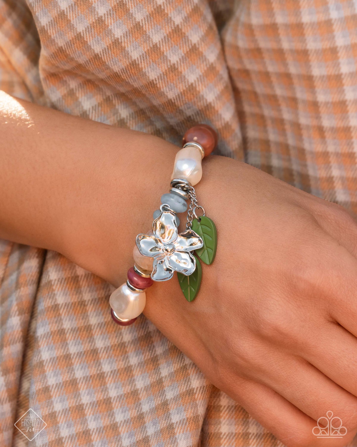 Glimpses of Malibu Trend Blend - MAR 25