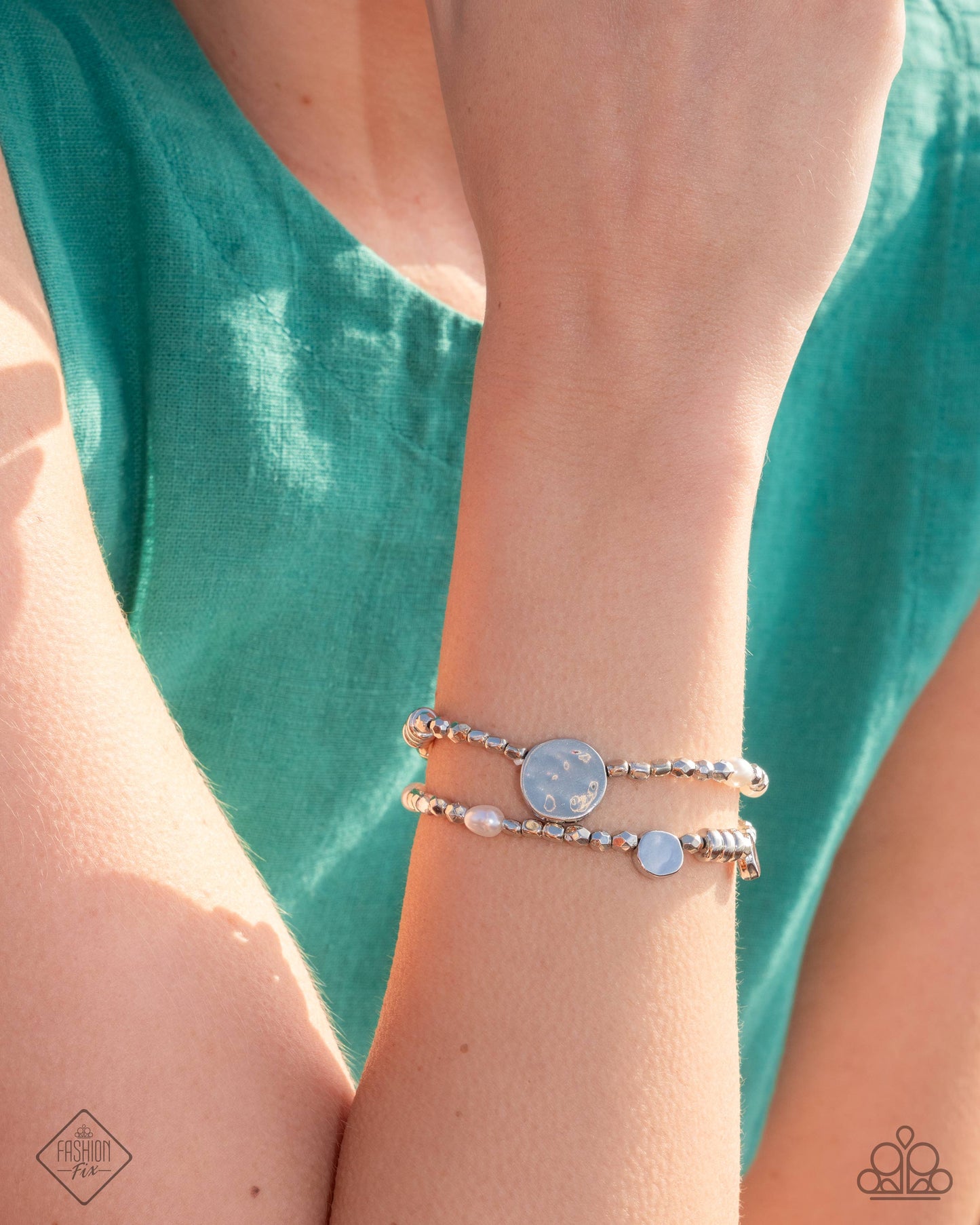 Glimpses of Malibu Trend Blend - FEB 25